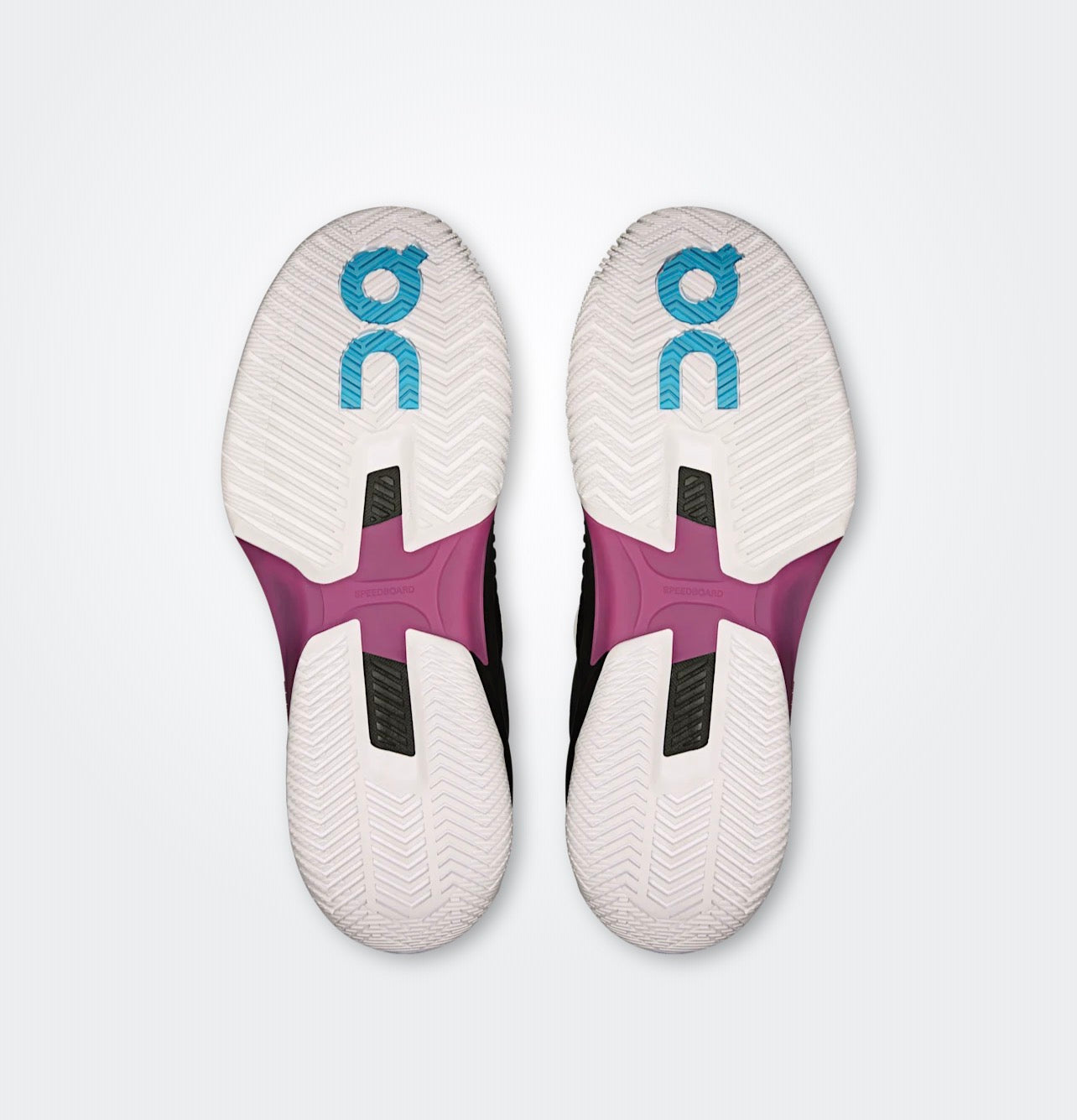 ON THE ROGER PRO FIRE Black | Pink