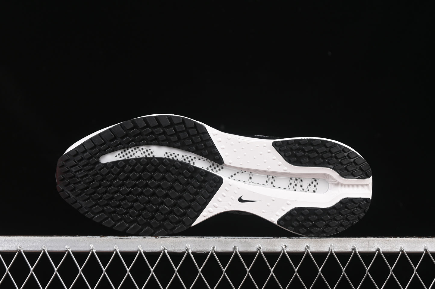 Nike Pegasus Premium LV8 - Black White