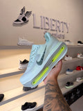 Nike Vomero Premium Barely Volt (Pronta Entrega)