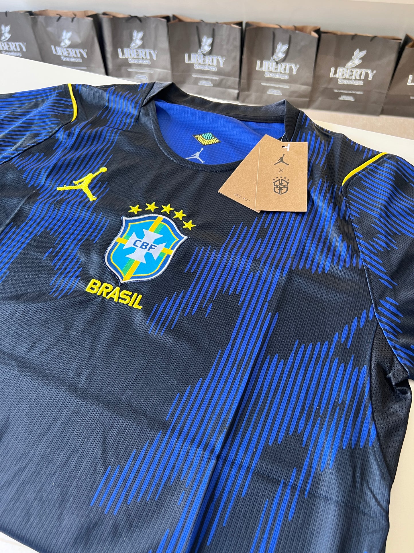 Camisa Seleção Brasil Copa 2026 Azul - Torcedor Masculino