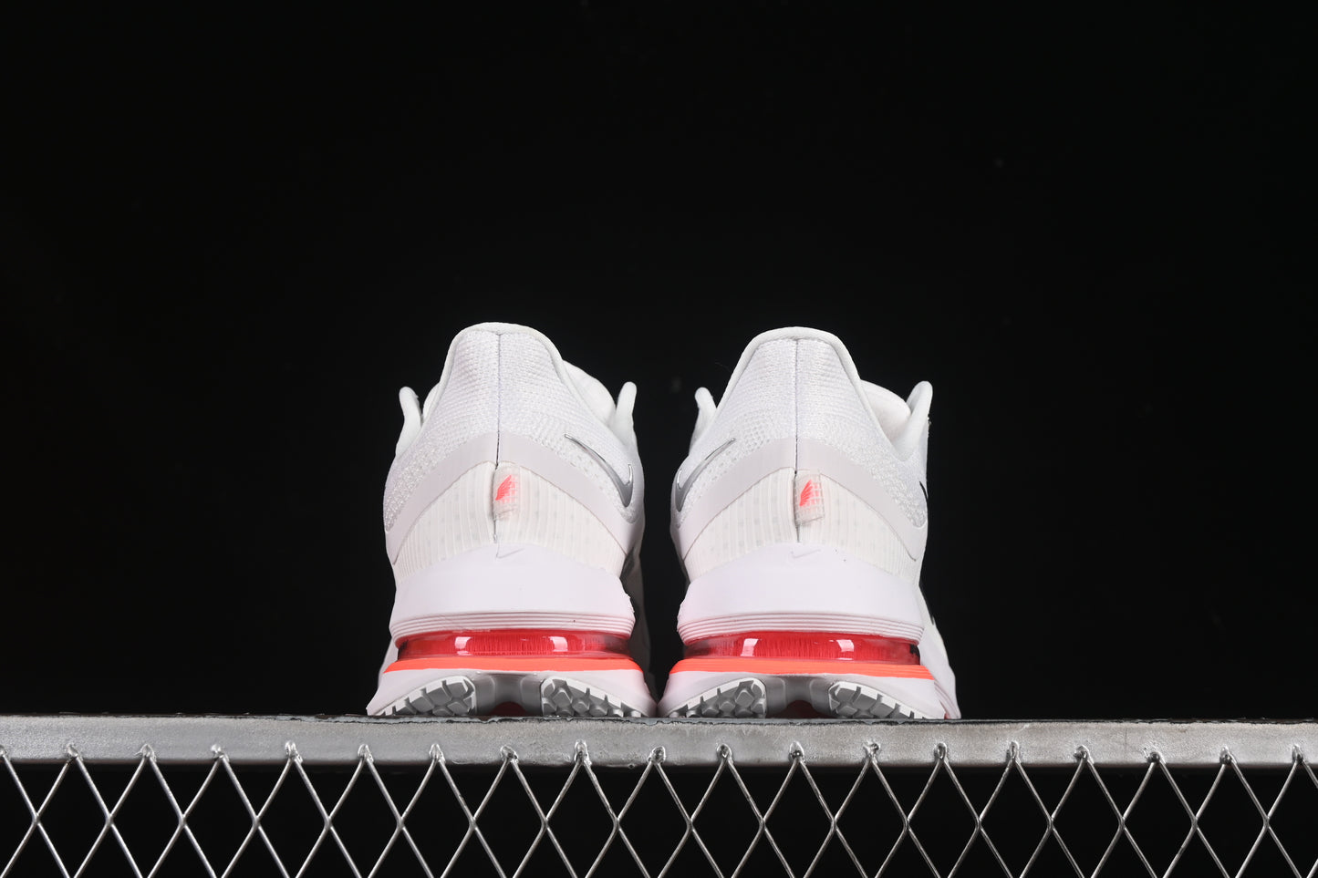 Nike Pegasus Premium LV8 - Summit White Brigth Crimson