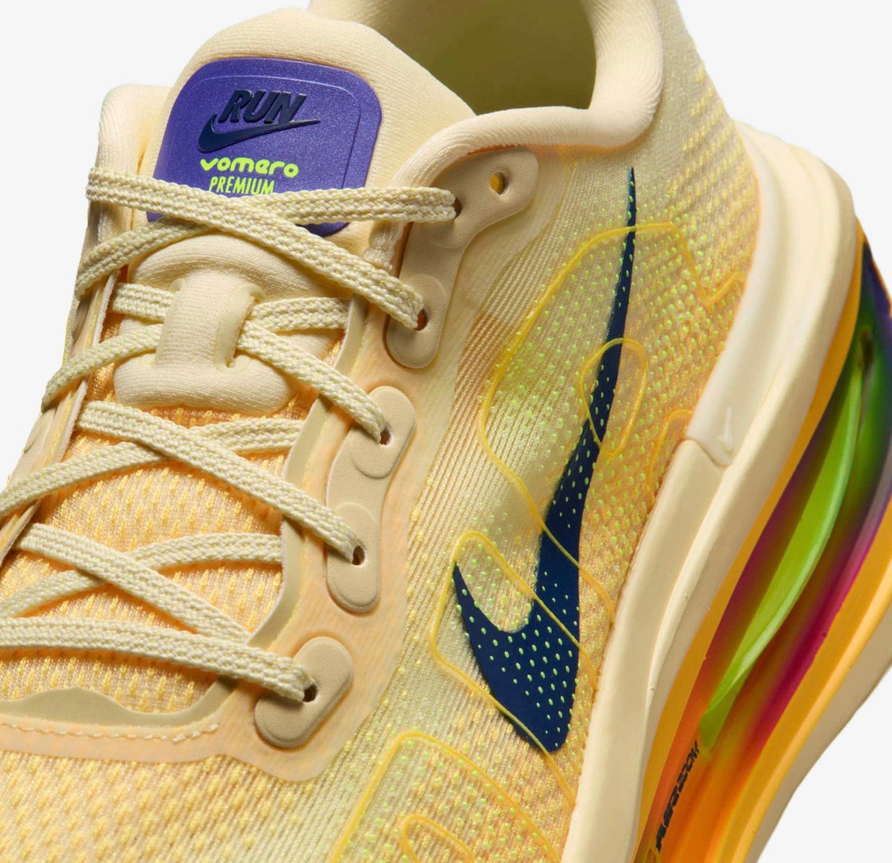 Nike Vomero Premium - Amarelo