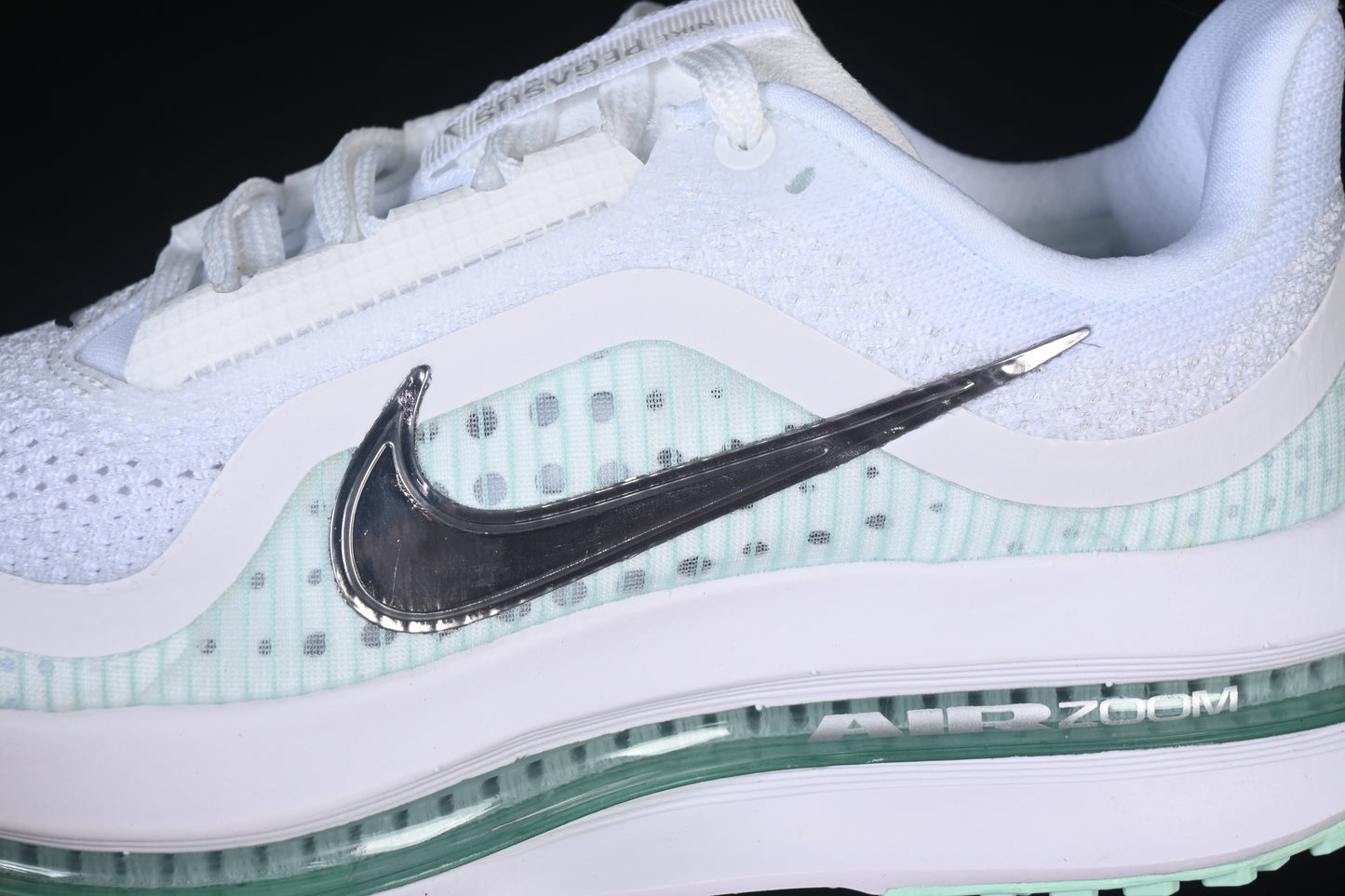 Nike Pegasus Premium LV8 - White Mint Foam