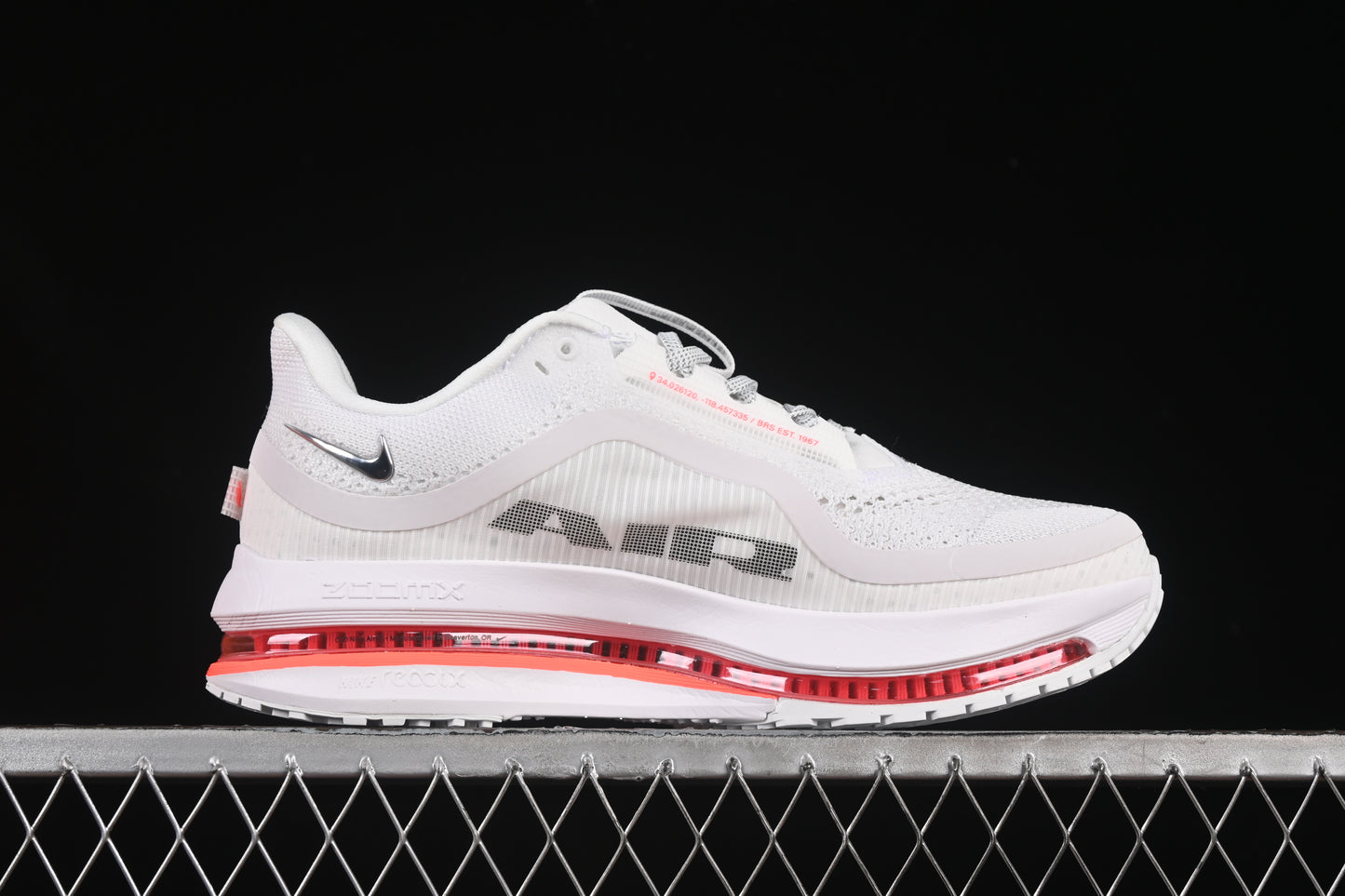 Nike Pegasus Premium LV8 - Summit White Brigth Crimson