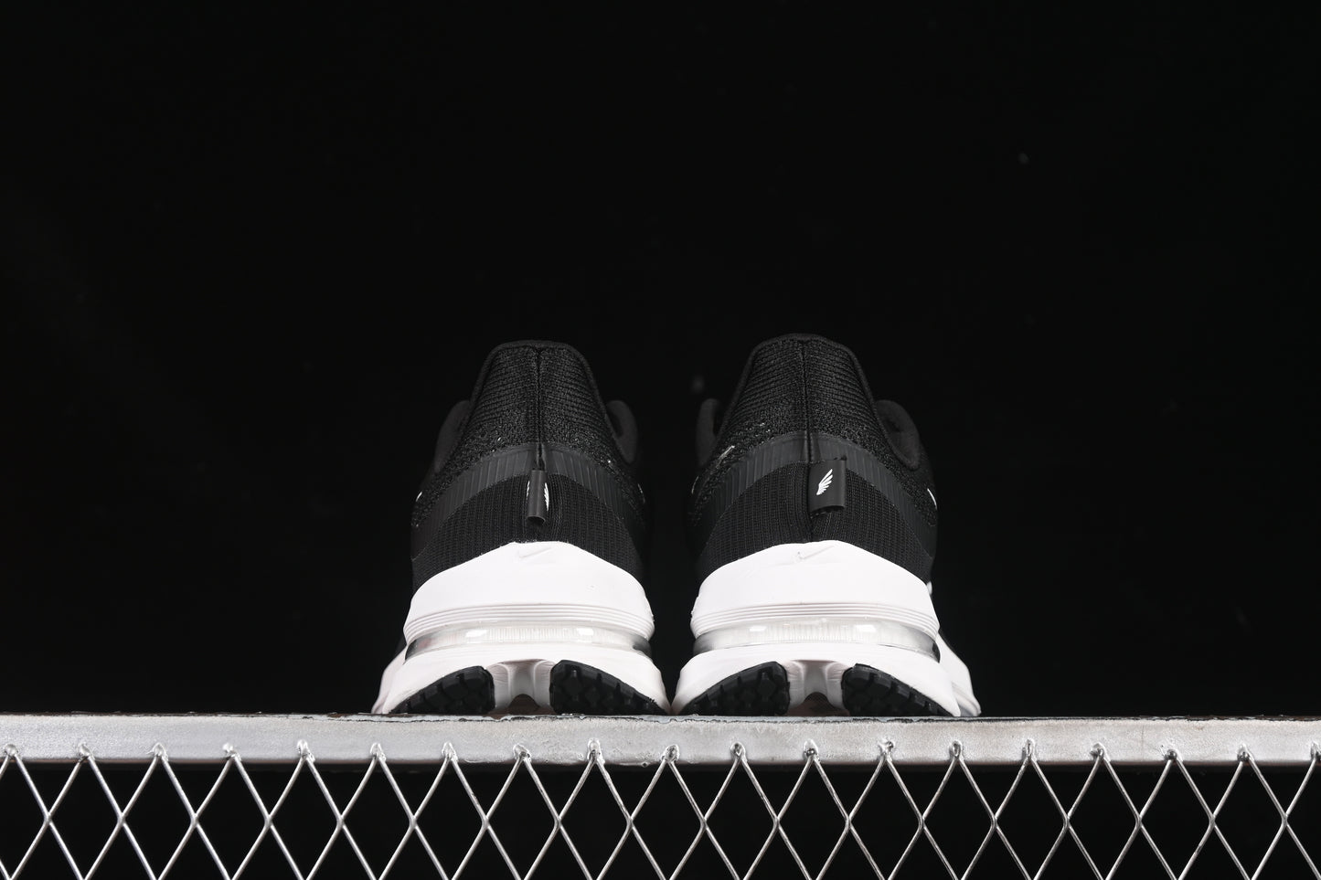 Nike Pegasus Premium LV8 - Black White