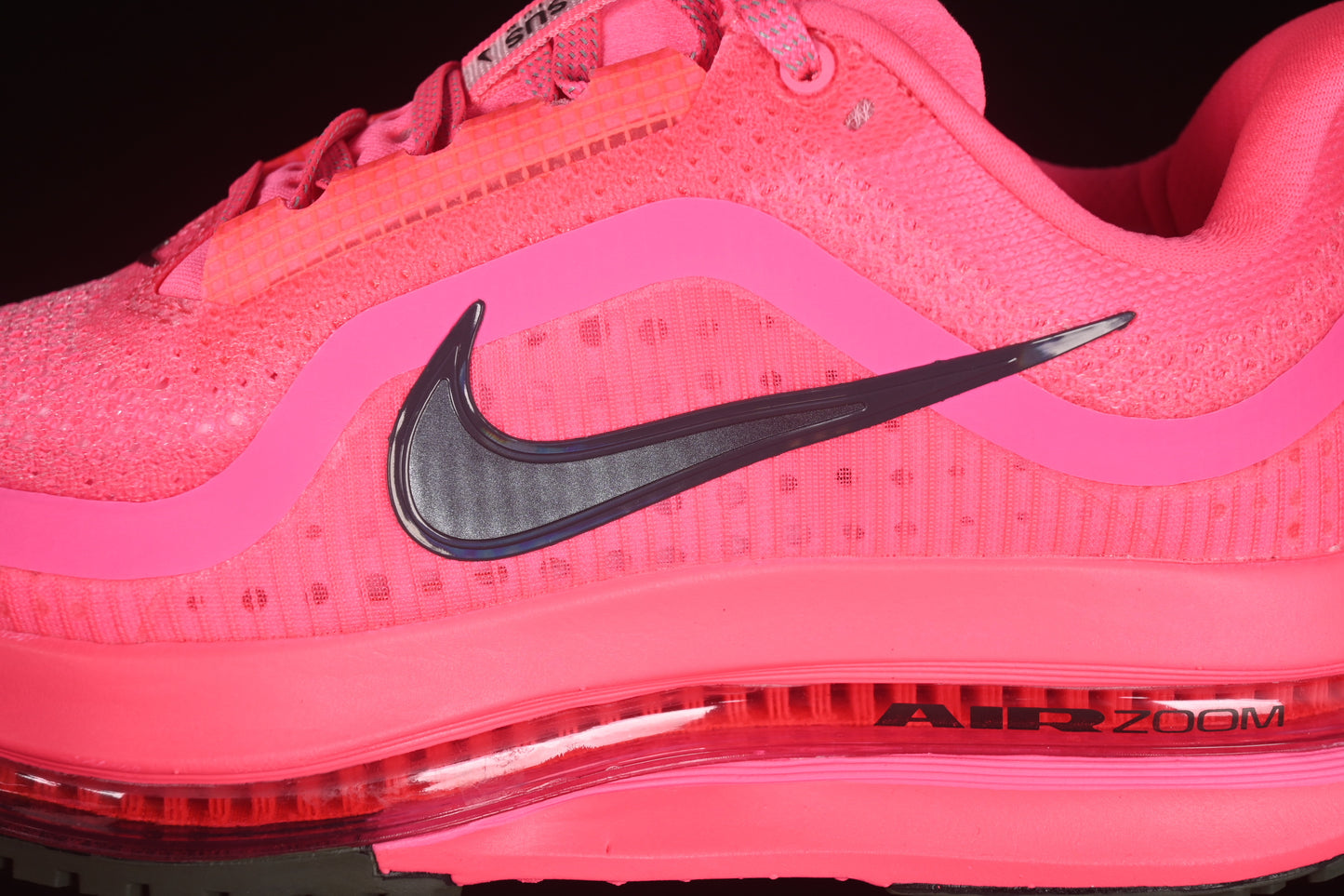 Nike Pegasus Premium LV8 - Hyper Pink