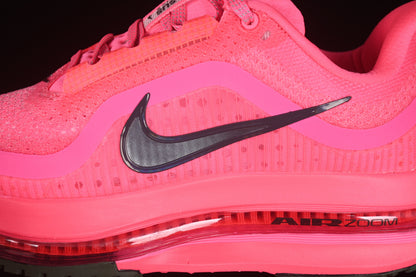 Nike Pegasus Premium LV8 - Hyper Pink