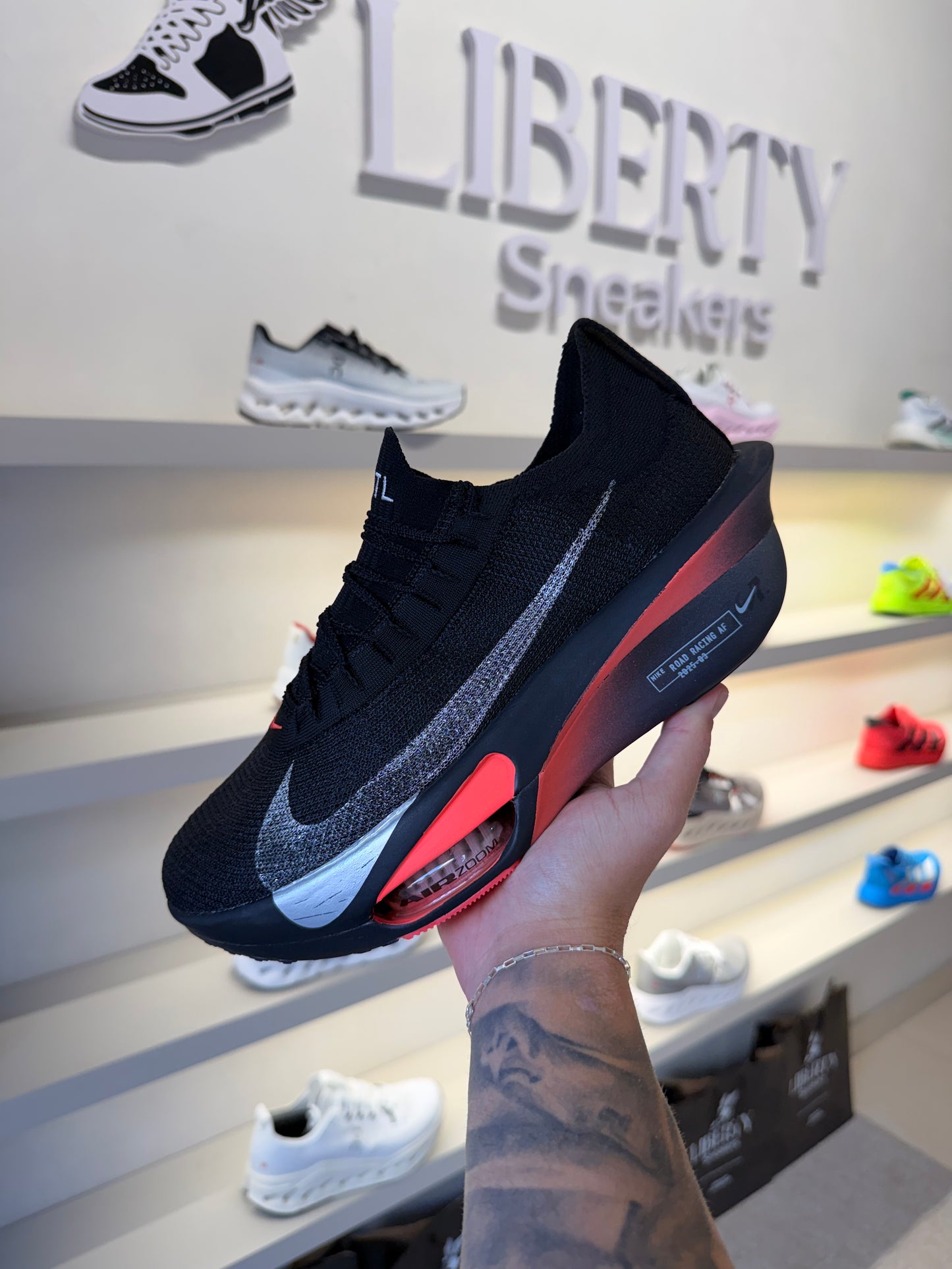 Nike Air Zoom Alphafly 3 - Black Bright Crimson (Pronta Entrega)