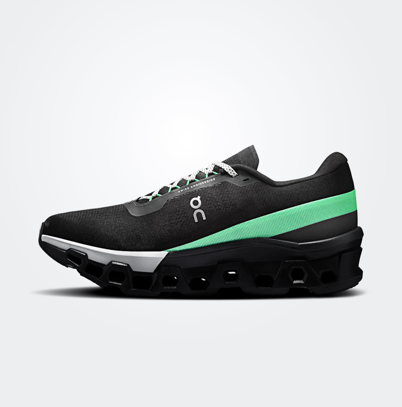 On Cloudmonster2 “Black | Glacier”