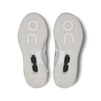 ON THE ROGER Clubhouse   White | Ice