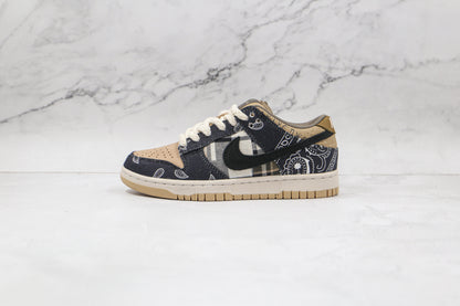 Nike SB Dunk Low x Travis Scott