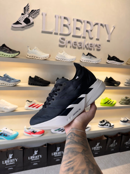 ADIZERO ADIOS PRO4 PRETO      (Pronta Entrega)