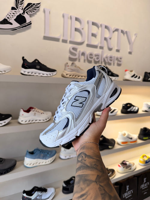 New Balance 530 White Silver Navy      (Pronta Entrega)