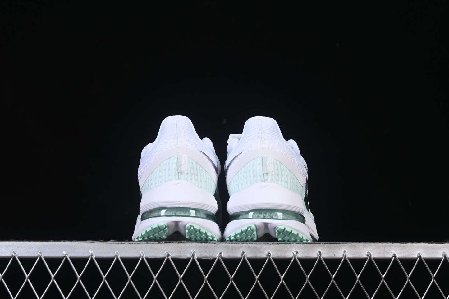 Nike Pegasus Premium LV8 - White Mint Foam