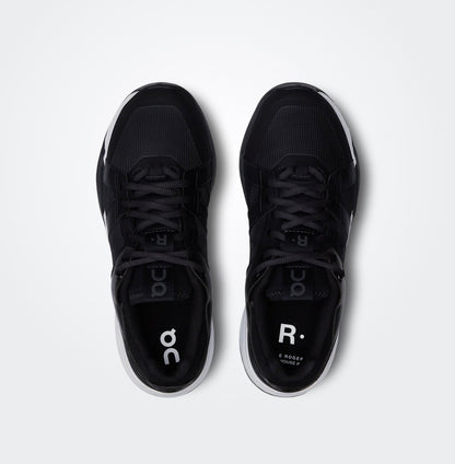 ON THE ROGER Clubhouse    Black | White
