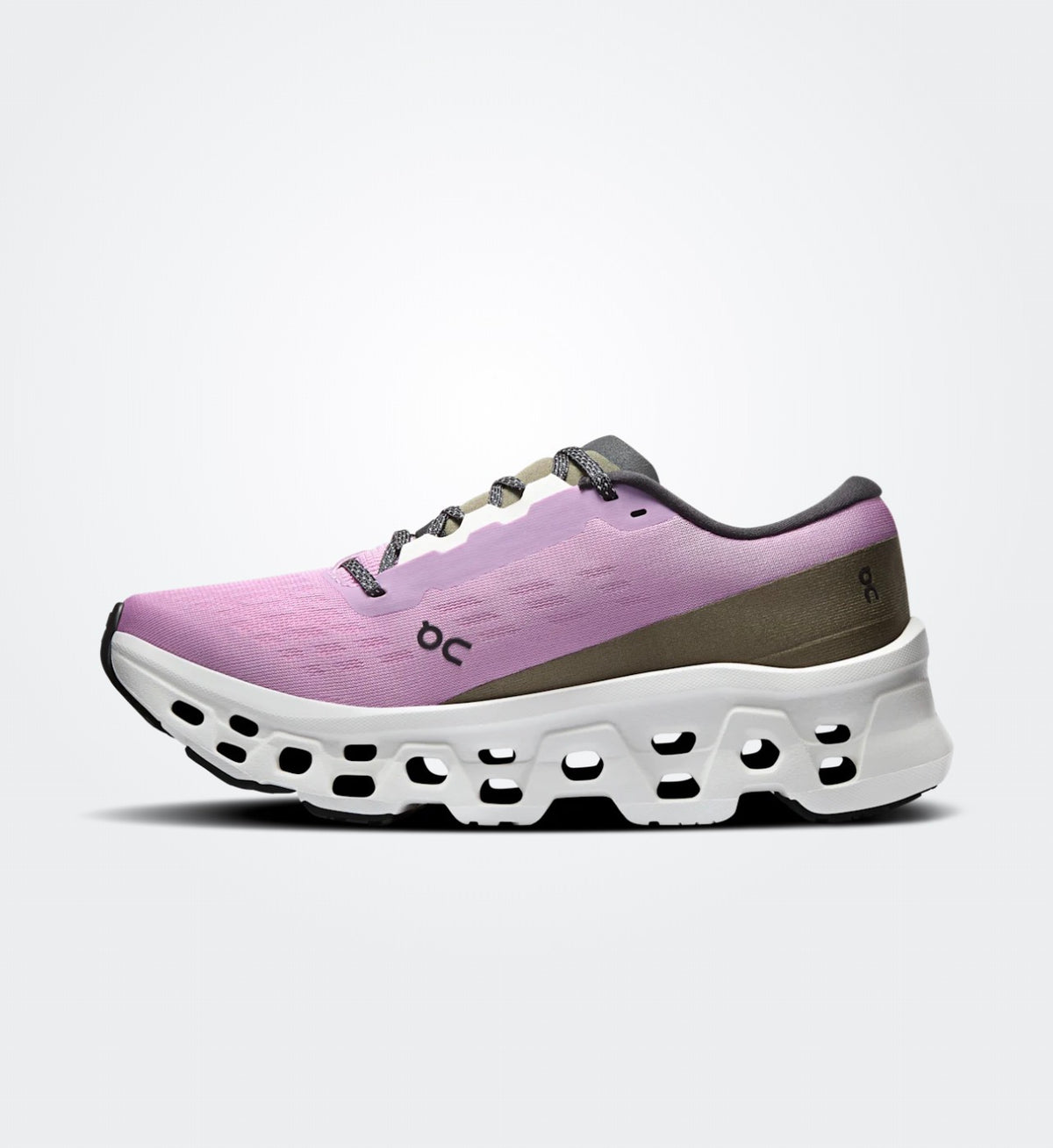 On Cloudmonster 3 - Sakura | Ivory