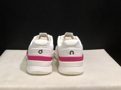 ON THE ROGER PRO 2  WHITE PINK