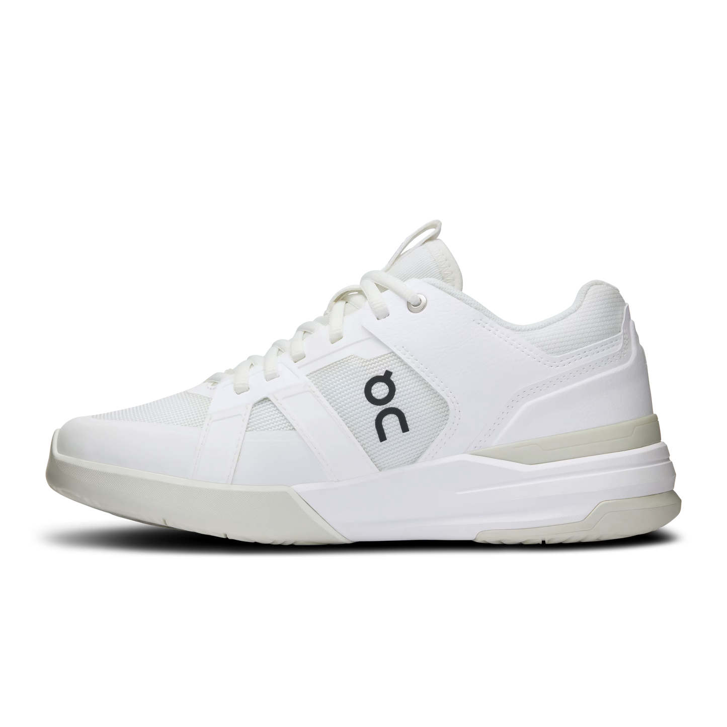 ON THE ROGER Clubhouse   White | Ice